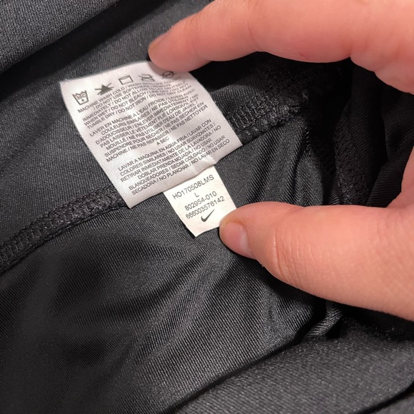 Black Nike leggings - Picture 7 of 7